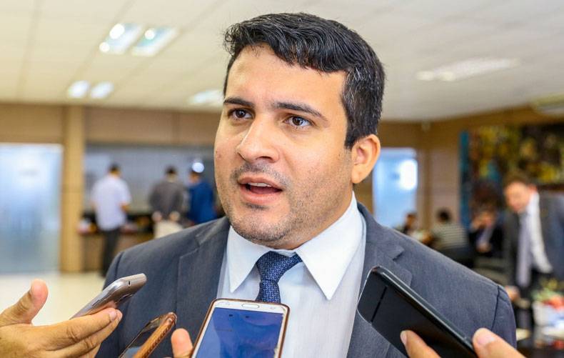 Vereador Deolindo Moura nega crime eleitoral que é investigado pela Polícia Federal